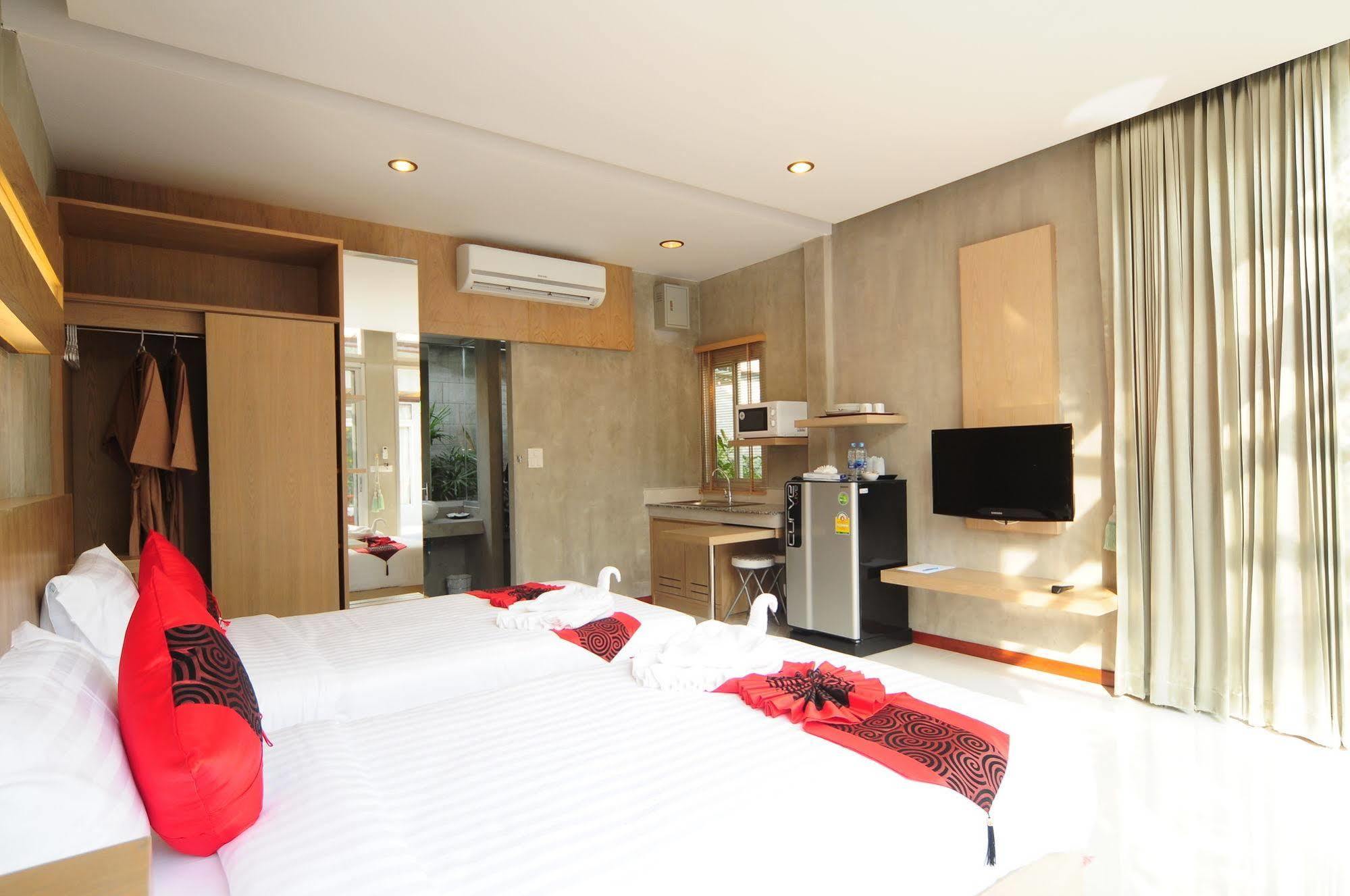 Phu Nana Boutique Hotel - Sha Plus Rawai Exterior photo