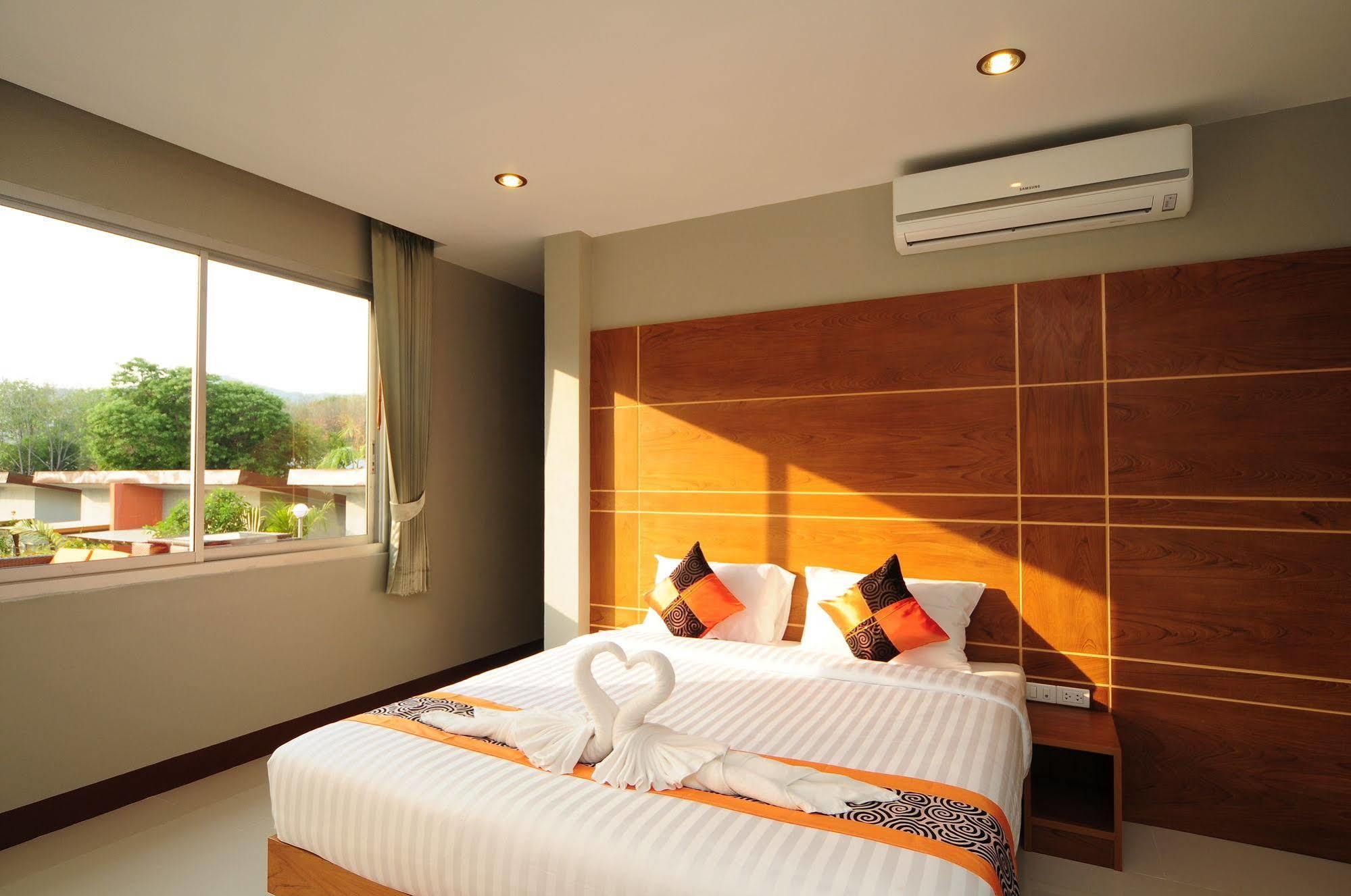 Phu Nana Boutique Hotel - Sha Plus Rawai Exterior photo